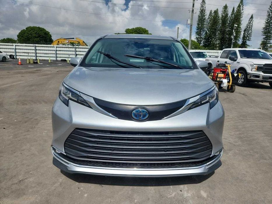 Двері Toyota Sienna Розборка Тойота Дверь Сиена Сієна Четверть