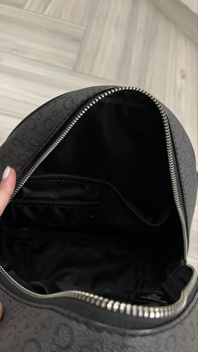 оригінальний жіночий портфель guess