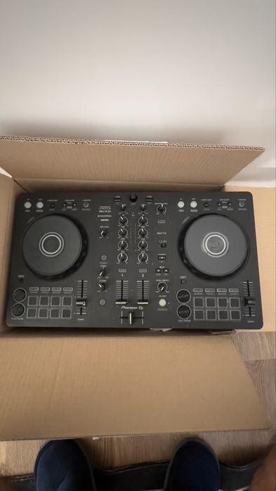 DDJ Flx 4 (boa condição)
