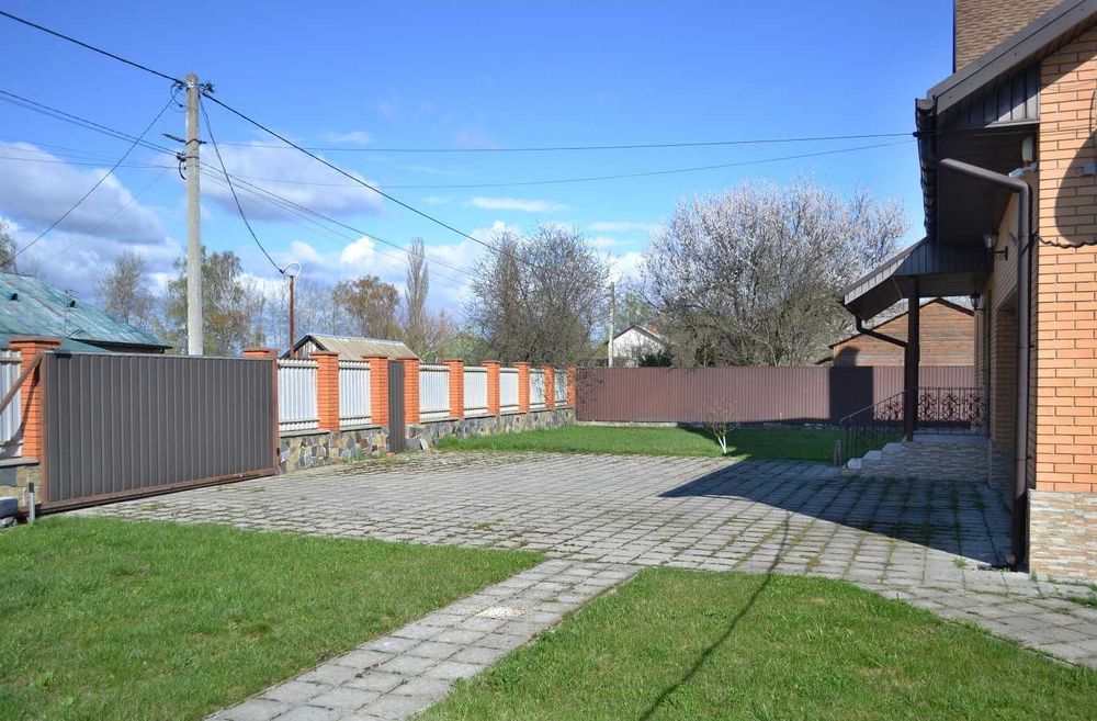 Продам житловий автономний будинок під Києвом Дударків Бориспільський р-н