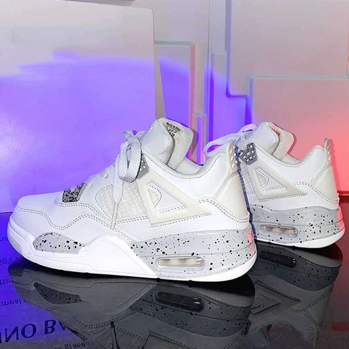 Jordan Air Jordan 4 Retro White Thunder.44