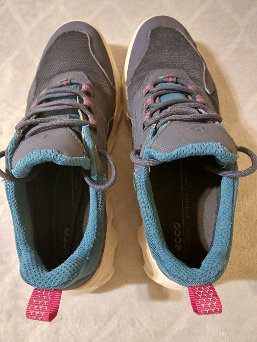 Buty ecco/mx w rozmiarze 40