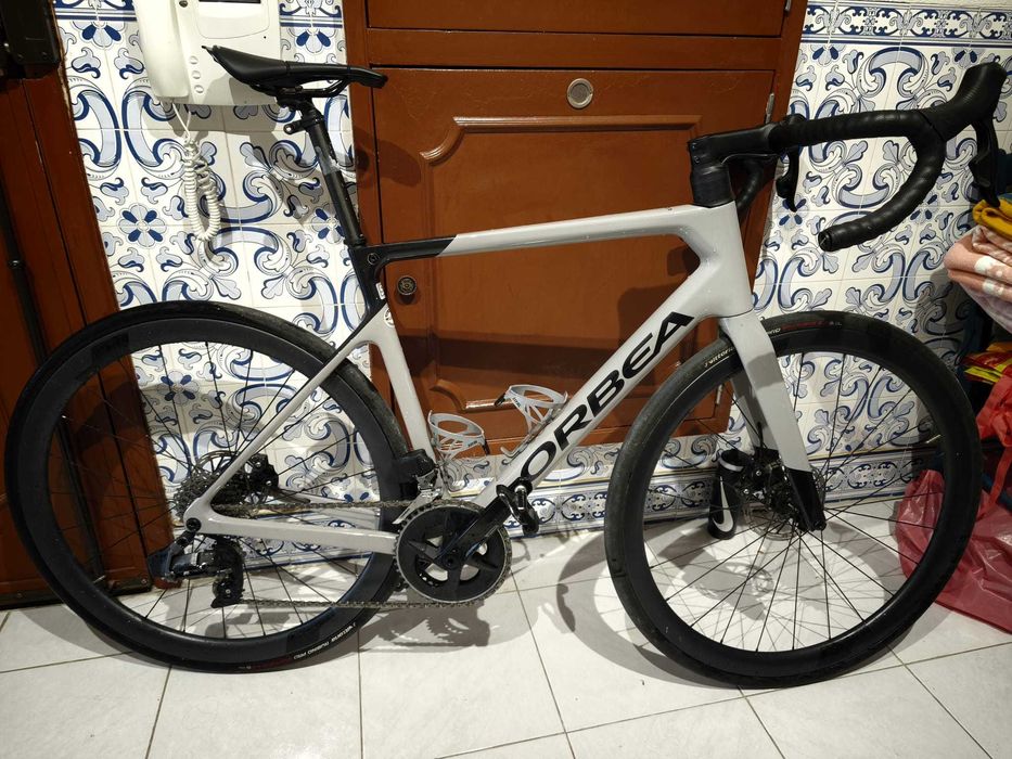 Bicicleta estarda orbea carbono- NEGOCIAVEL