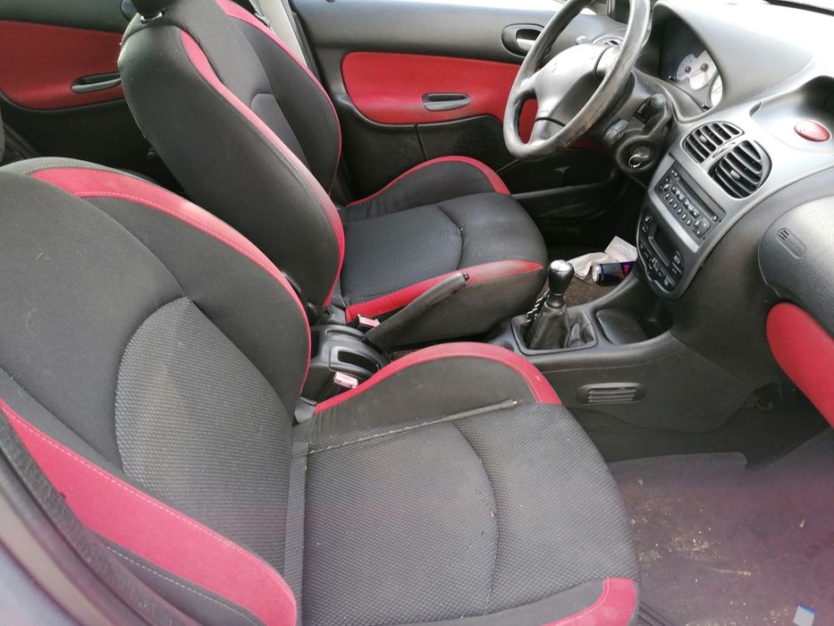 Peugeot 206 1.6 hdi só peças