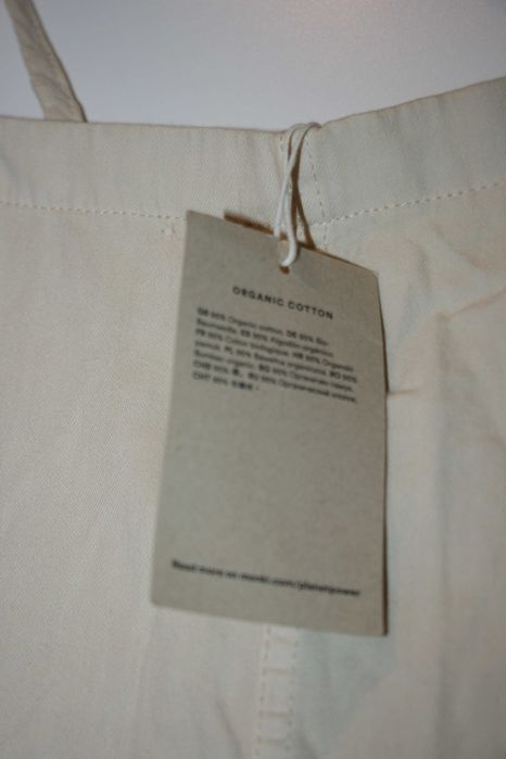 Jardineiras Marca Monki - NOVO