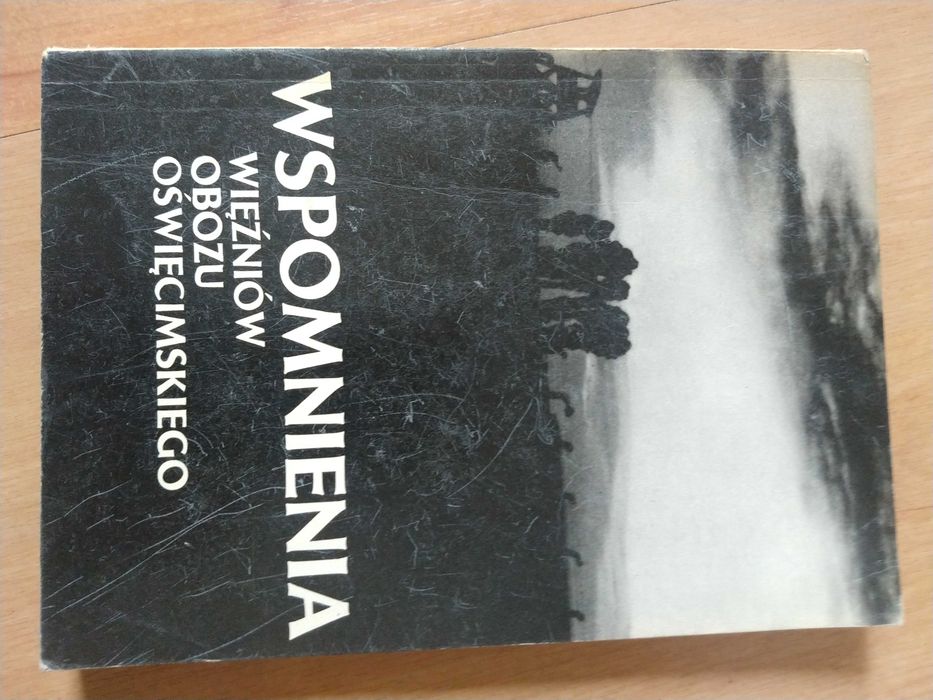 Wspomnienia więźniów obozu oświęcimskiego