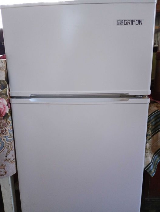 Холодильник Grifon