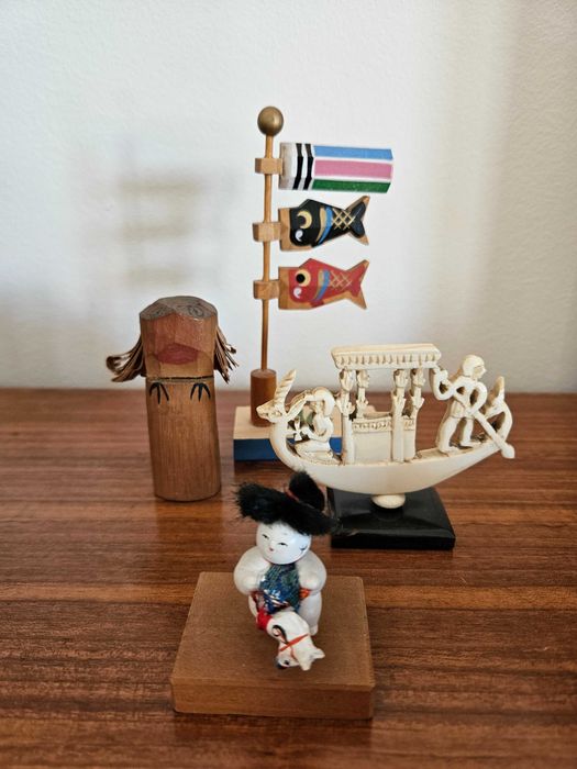 Lote - Várias figuras, vários materiais - colecções antiguidades