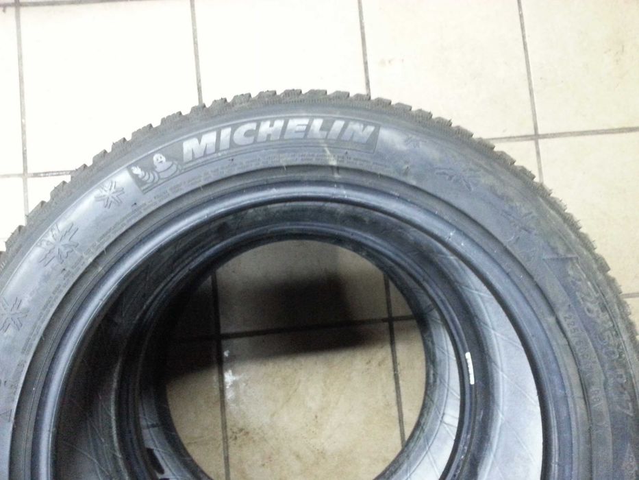Opony zimowe 225/50r17 98V Michelin Alpin 5