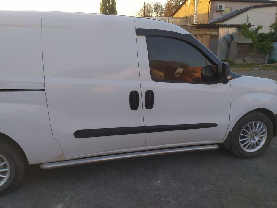 Продам авто Fiat Doblo