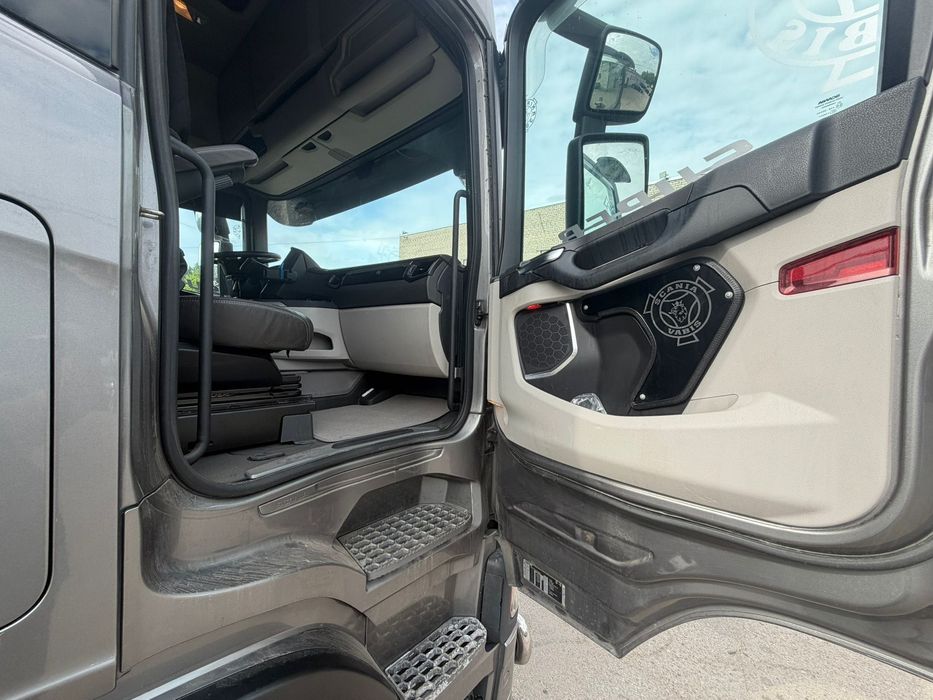 SCANIA R450 6x2 TOP 70 TON