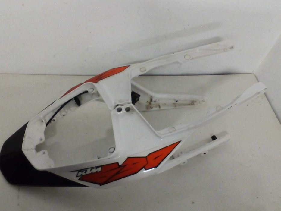 ktm duke 690 stelaż tył rama zadupek