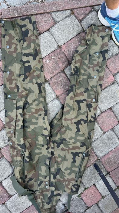 Spodnie wodoodporne goretex s/r wojskowe
