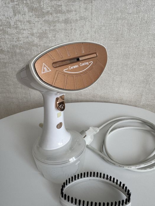 Відпарювач для одягу raf з двома насадками