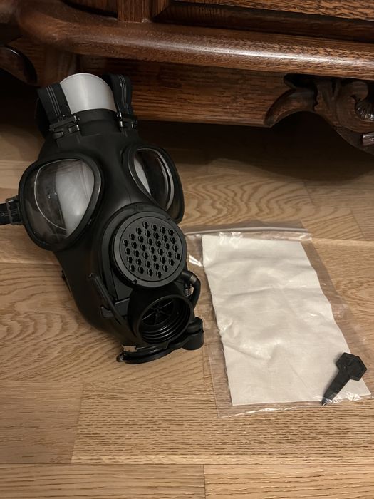 Тактичний протигаз Avon FM12 (Британія)