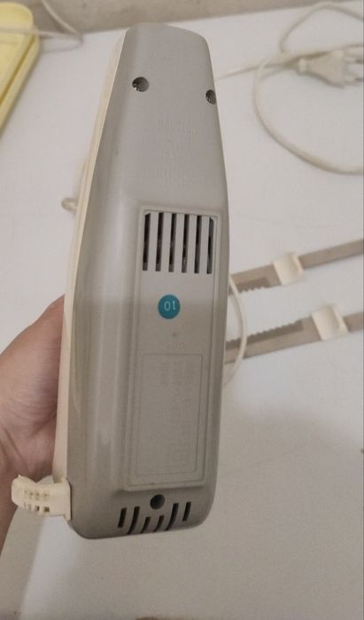Faca elétrica com duas lâminas - NOVA