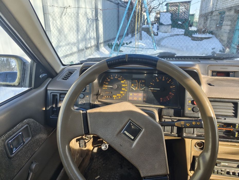Mazda 323 BF 1987 рік двигун 1.5 В5 не на ходу