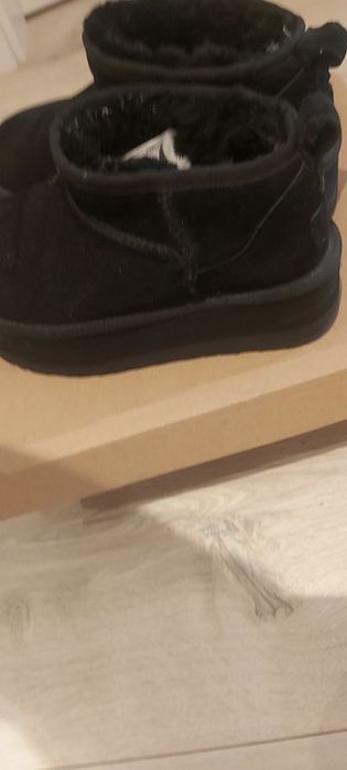 Buty UGG czarne classic