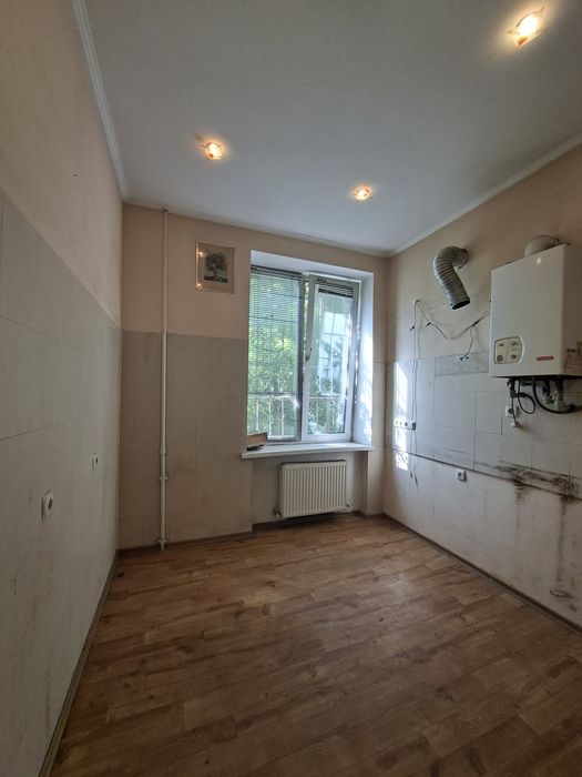 Продаж  2 кімнатної сталінки площею 47 м² на Спиридонівській - ексклюзив