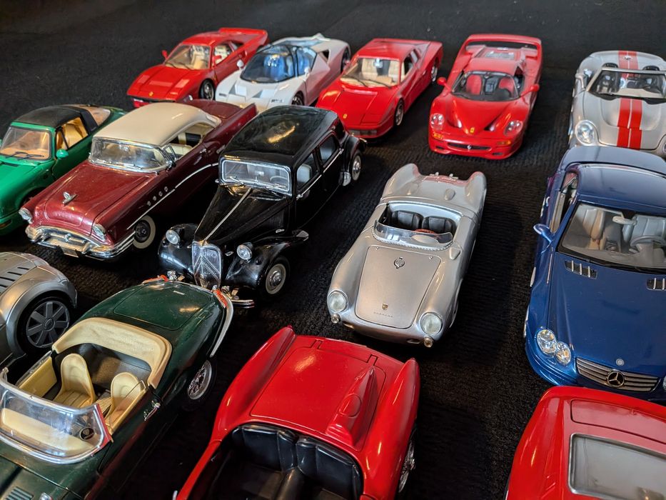 Lote 20 Miniaturas 1/18