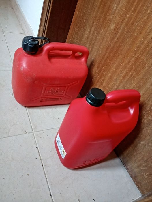 Garrafão de Combustível