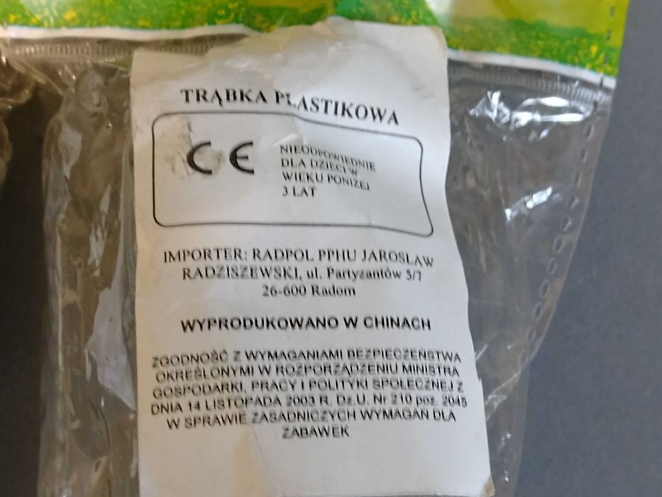 Trąbki Plastikowe Zabawkowe  Nieużywane - para