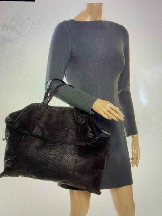 Сумка Bottega Veneta Pyton large