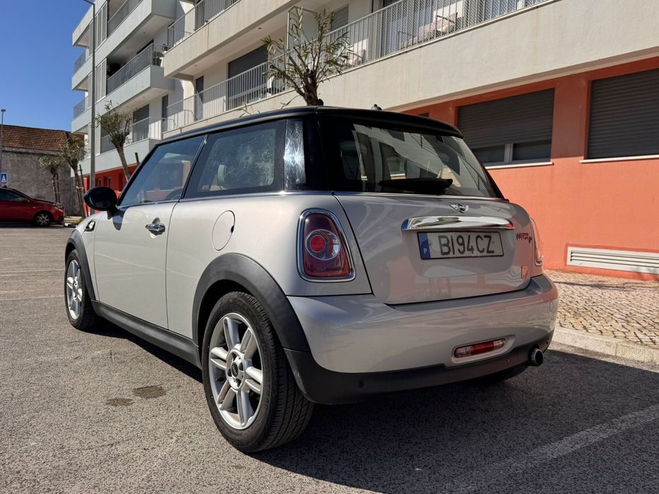 Mini cooper D de 2011 com 150 000 kms