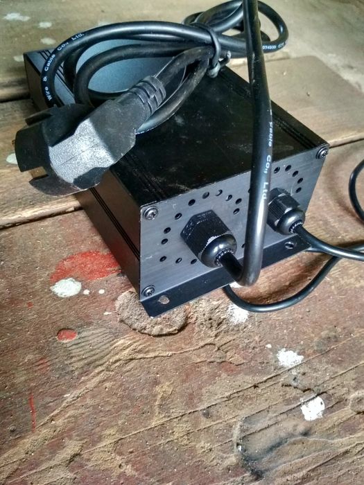 Сетевой адаптер (блок питания)AC 100-240v