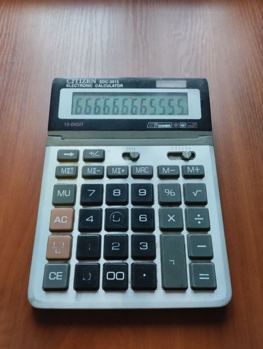 Продам калькулятор