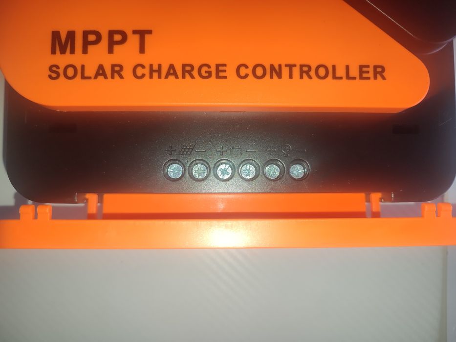Контролер MPPT 24V 40A