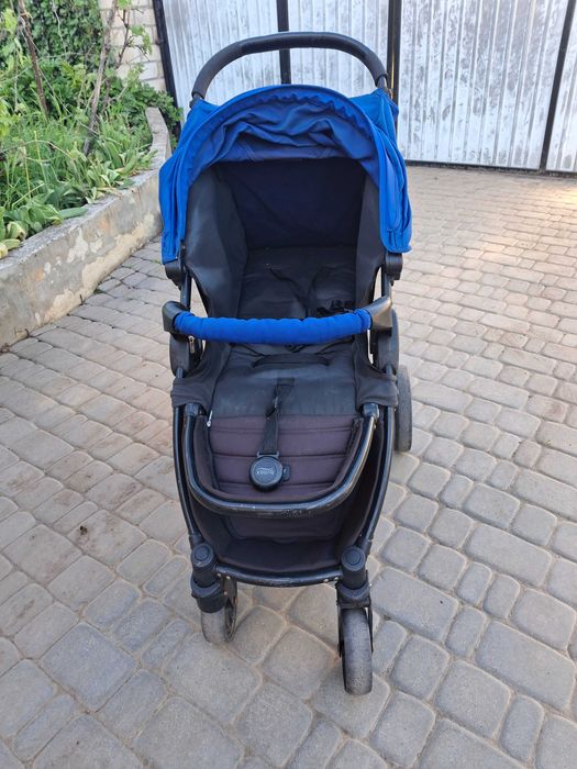 Прогулочная коляска britax