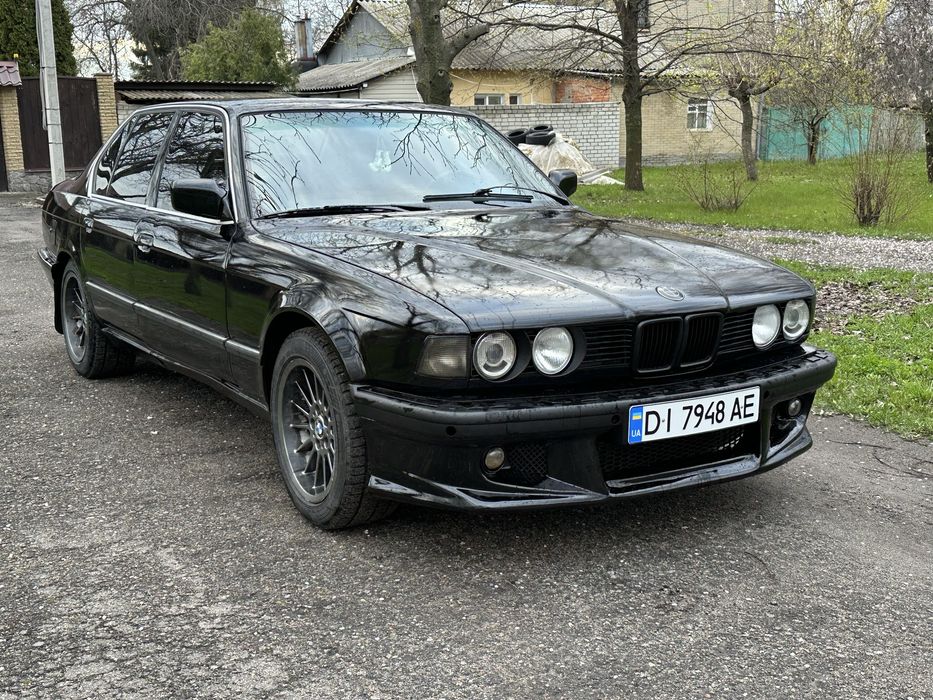 BMW  e32  7 series