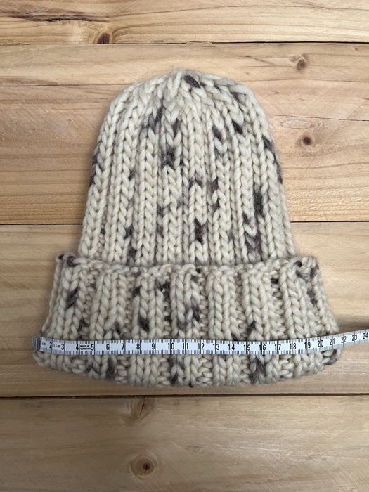 Ciepła czapka wełna ecru brąz