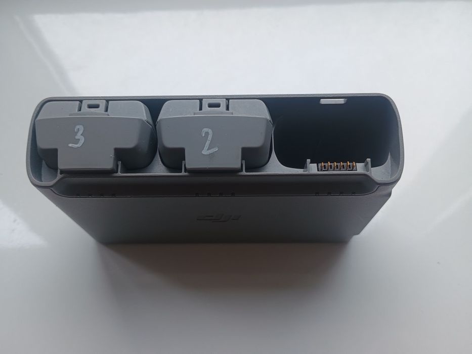 DJI mini pro 2, baterie, etui, ladowarka