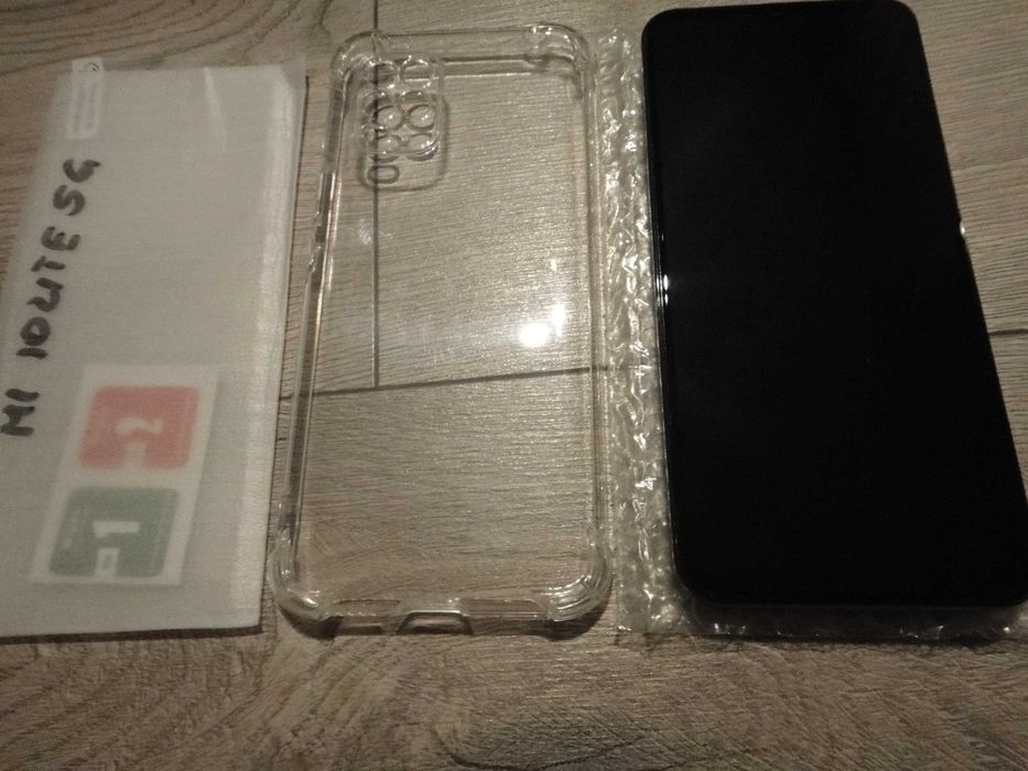 Xiaomi Mi 10 Lite 5G   128/6 GB.