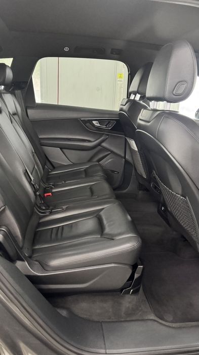 Продам Audi q7 преміум плюс