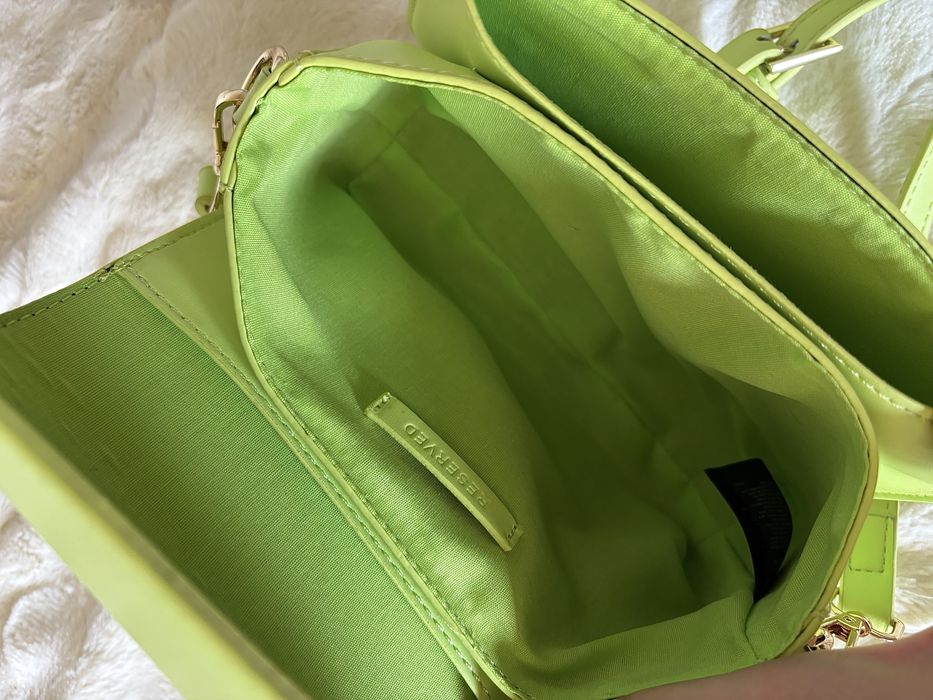 Zielona torebka Reserved