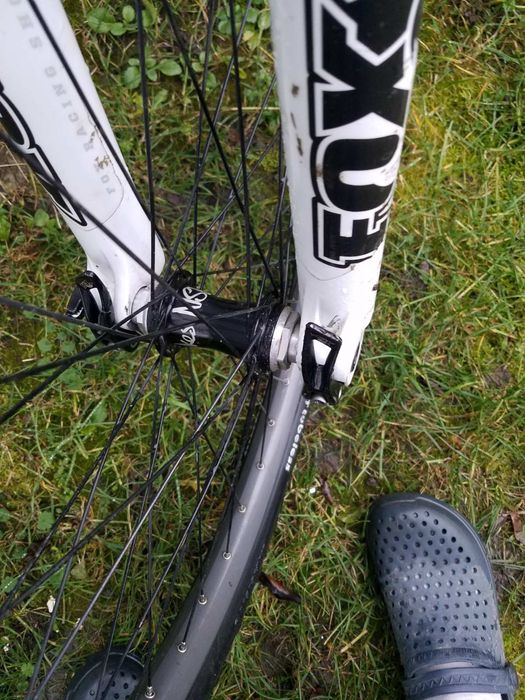 Banshee двопідвіс