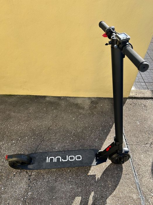 Trotinete elétrica Injoo - bom estado
