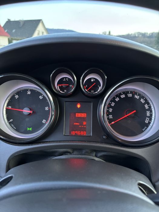 Opel meriva 2011 rok