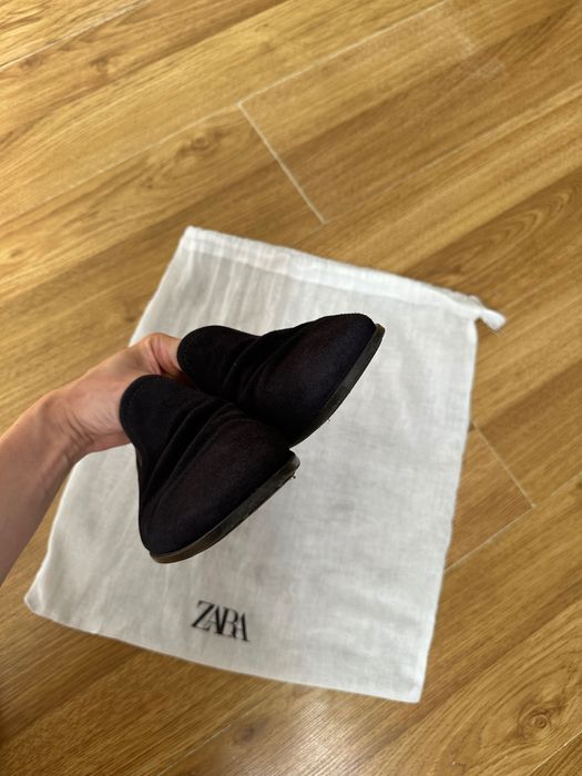 Чоловічі темно сині лофери Zara