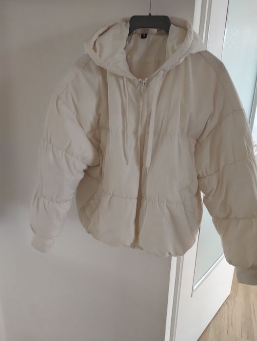 Kurtka damska H&M bialo-kremowa