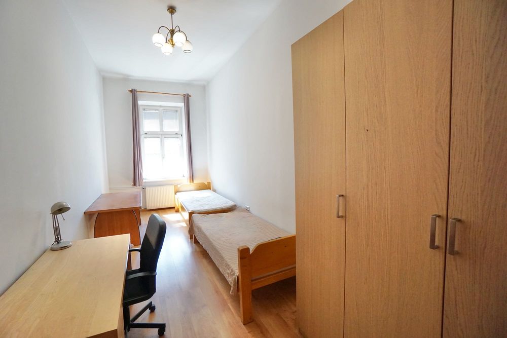 Bezczynszowe duże 2 pok. 58 m², 2 piętro, Stare Miasto/Kleparz, ul. Długa 47