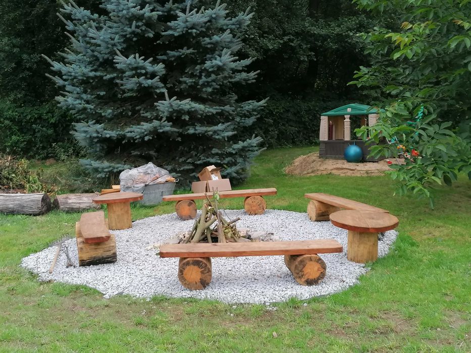 Domek letniskowy nad rzeką  Warta  z  podgrzewanym basenem