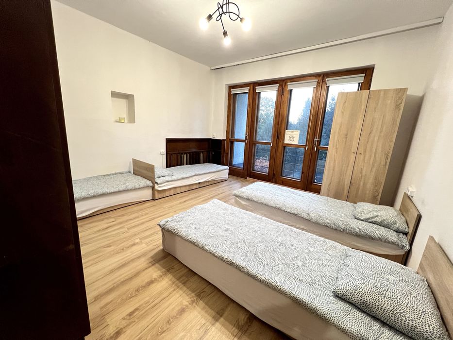 NOCLEGI dla FIRM obok A1 i Andrzejowa 10 min Olechów od 20 do 60 osób