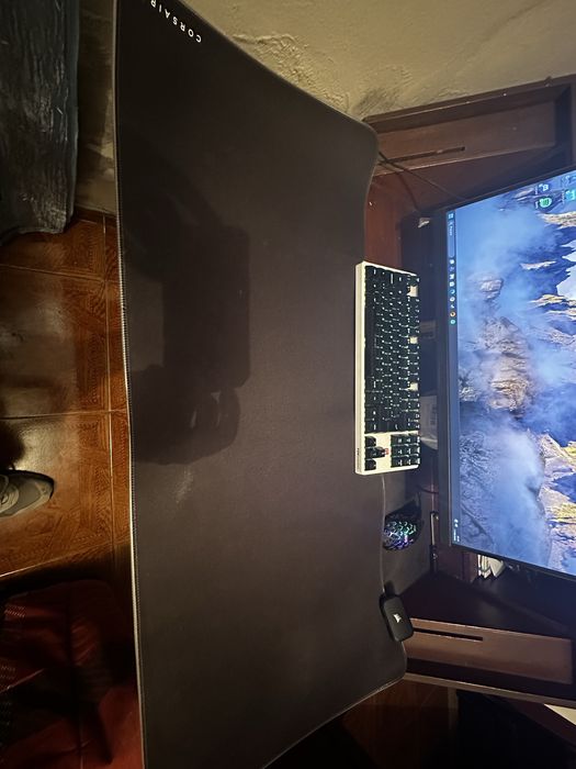 Tapete Gaming/ Mouse Pad Corsair MM700 RGB