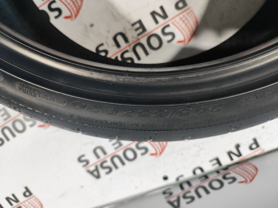 2 pneus semi novos 245-35R20 Dunlop - Oferta dos Portes