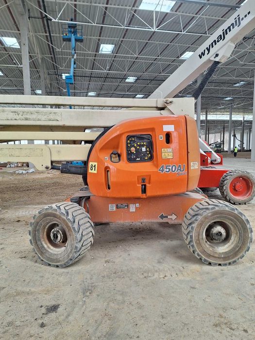 Podest teleskopowo - przegubowy JLG 450 AJ2 (NR 81)