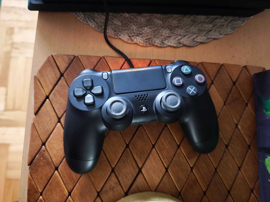 PlayStation 4 Pro 1TB